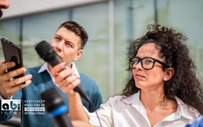 Expressões que só fazem sentido na redação do seu país